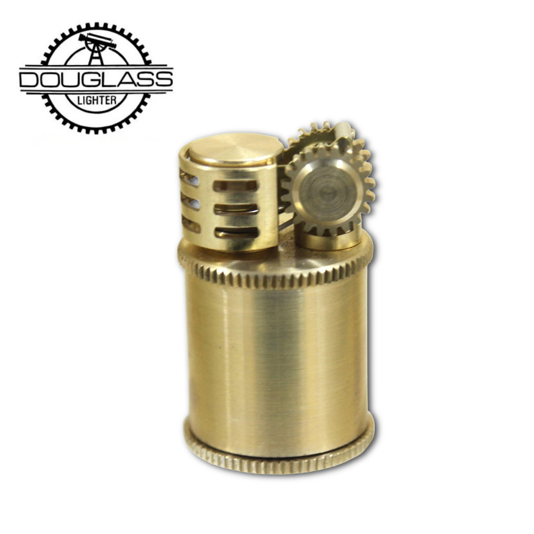 NEO by DOUGLASS No.4 Mini Japanese Brass Oil Lighter | One-Touch Opening – Made in Japan
