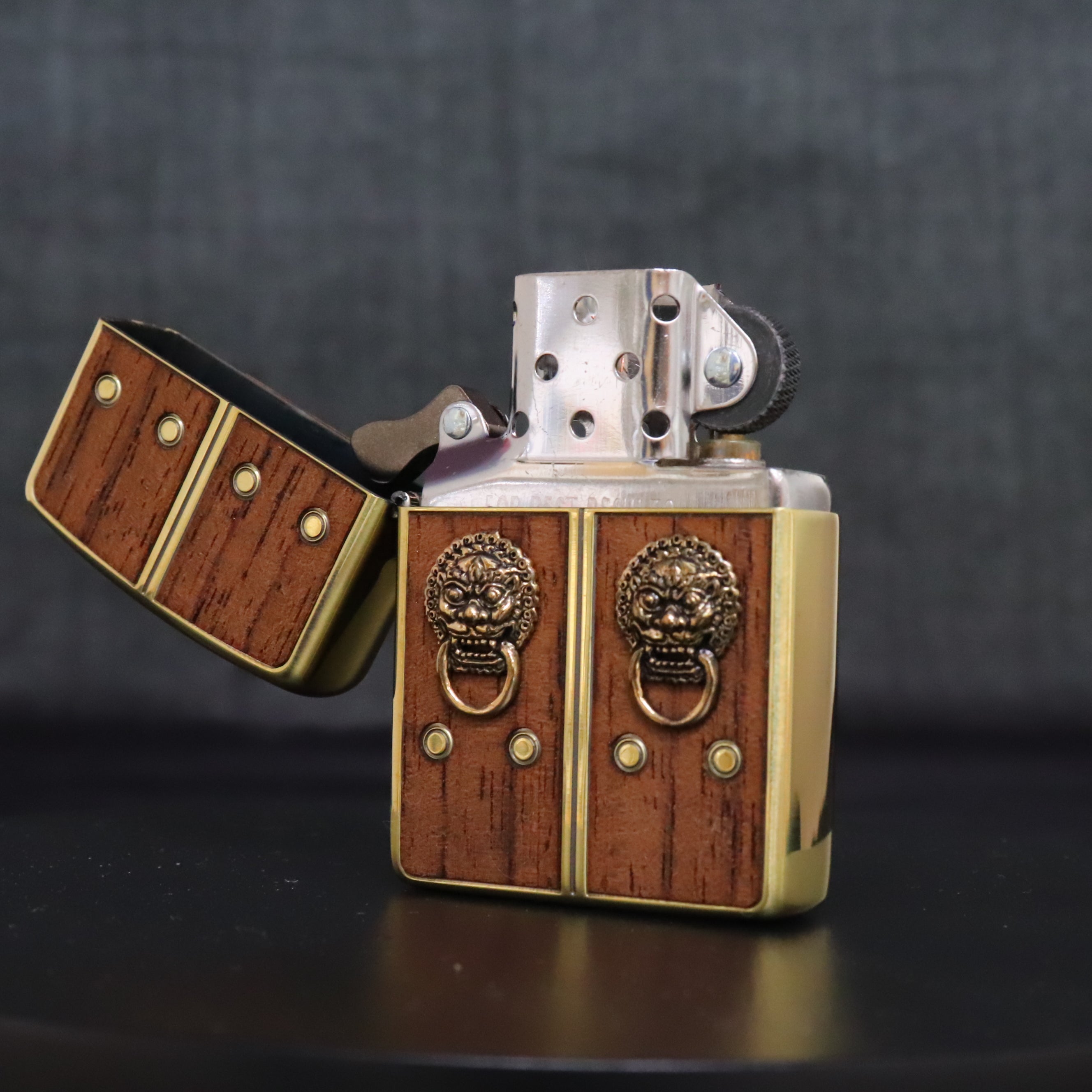 Zippo Armor case Gate of Happiness BO