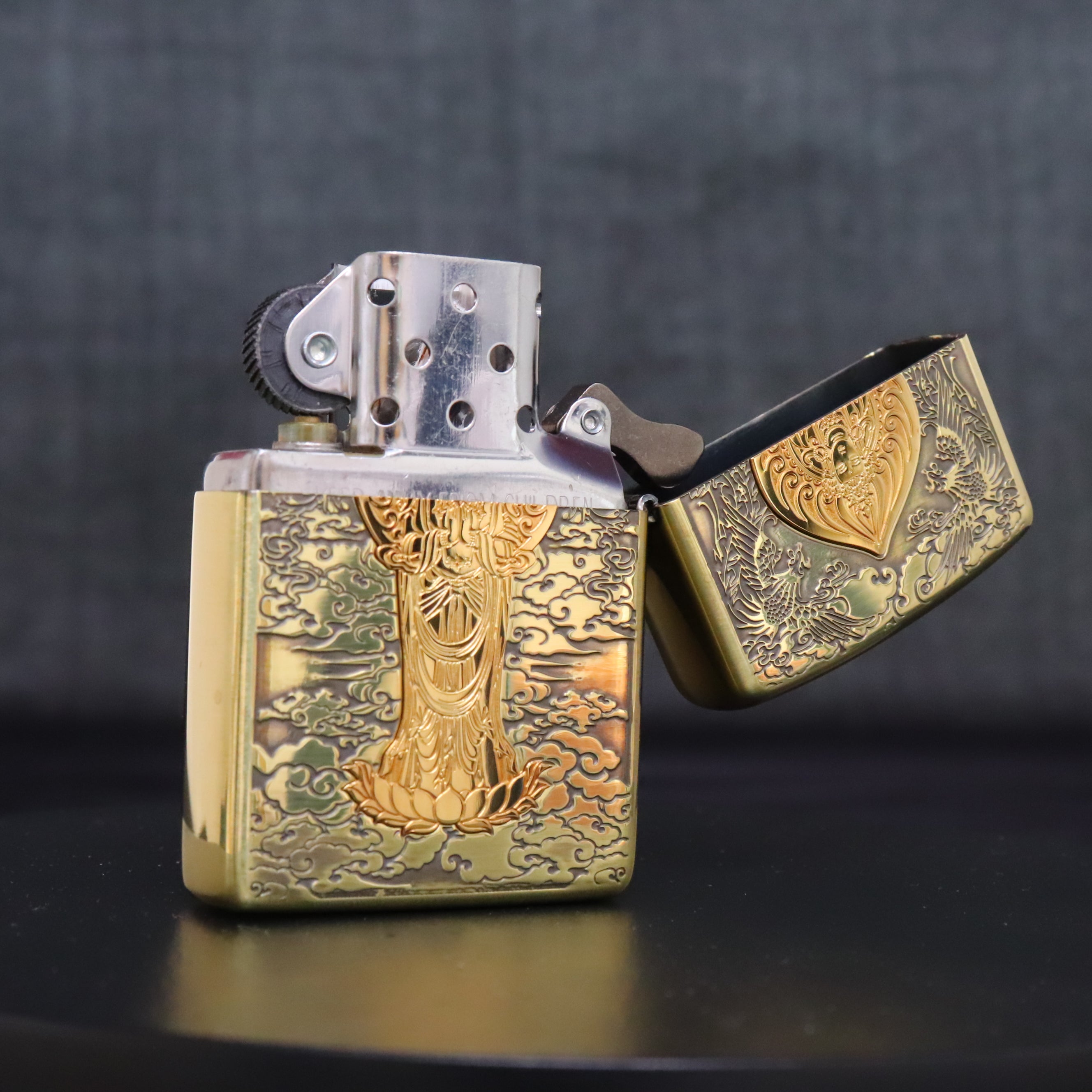 Zippo Armor case Gate of Happiness BO