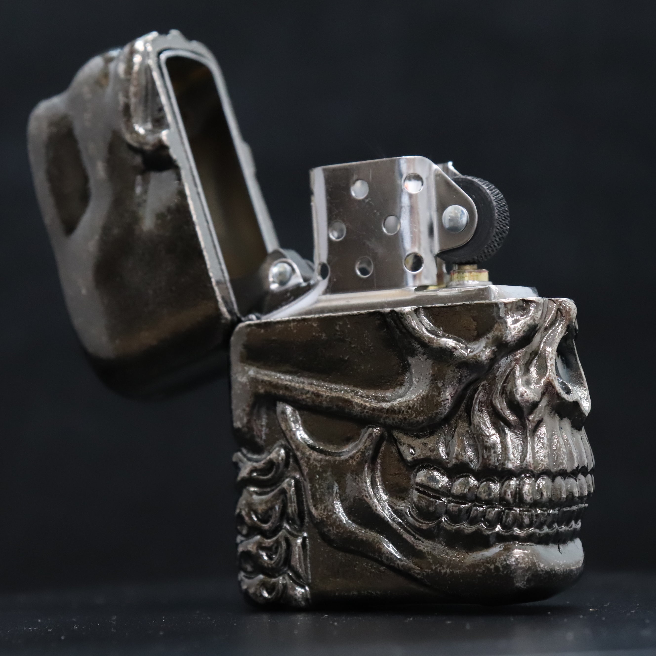 Zippo Special Skull BNB