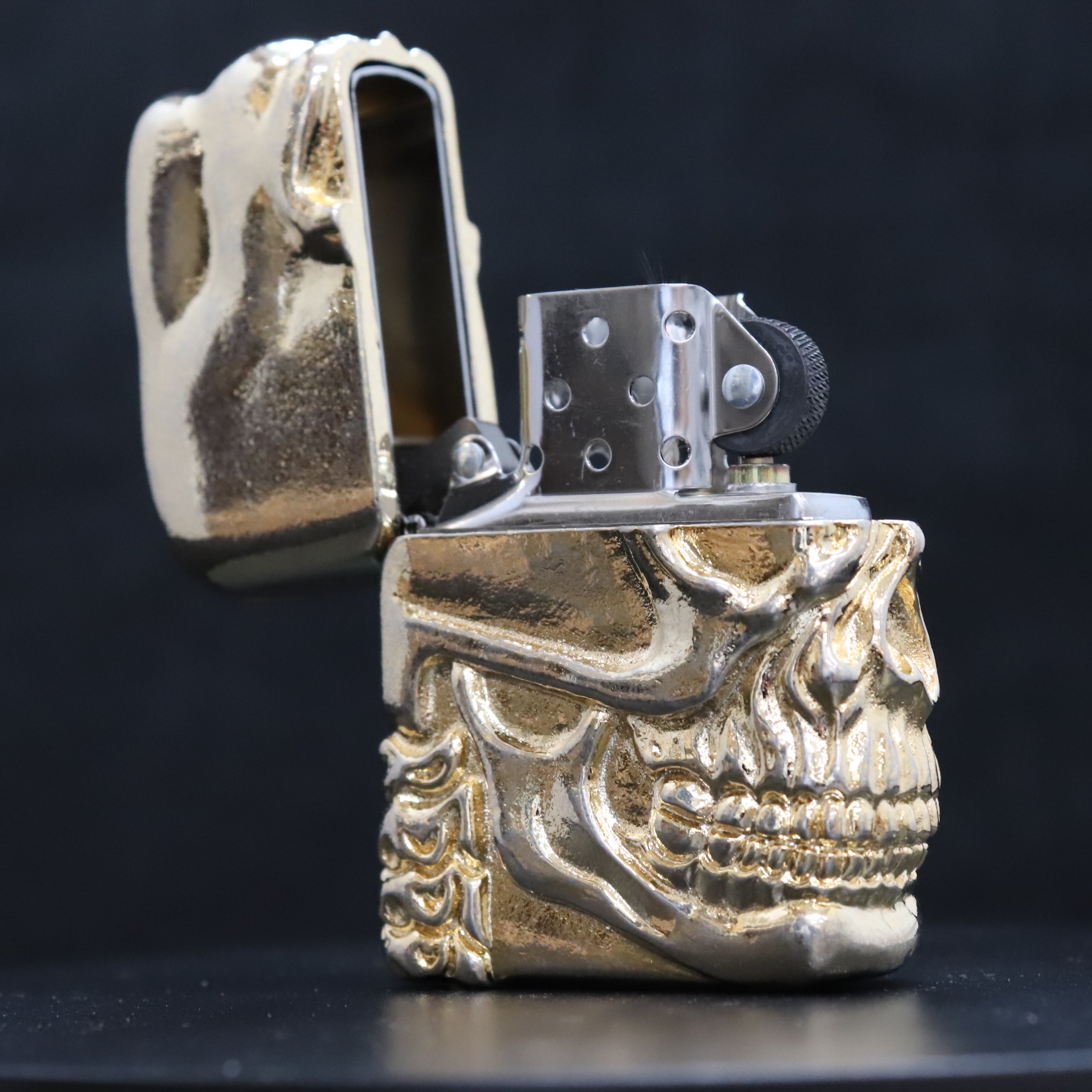 Zippo Special Skull NGB